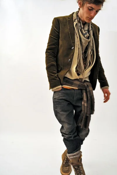 Look 32